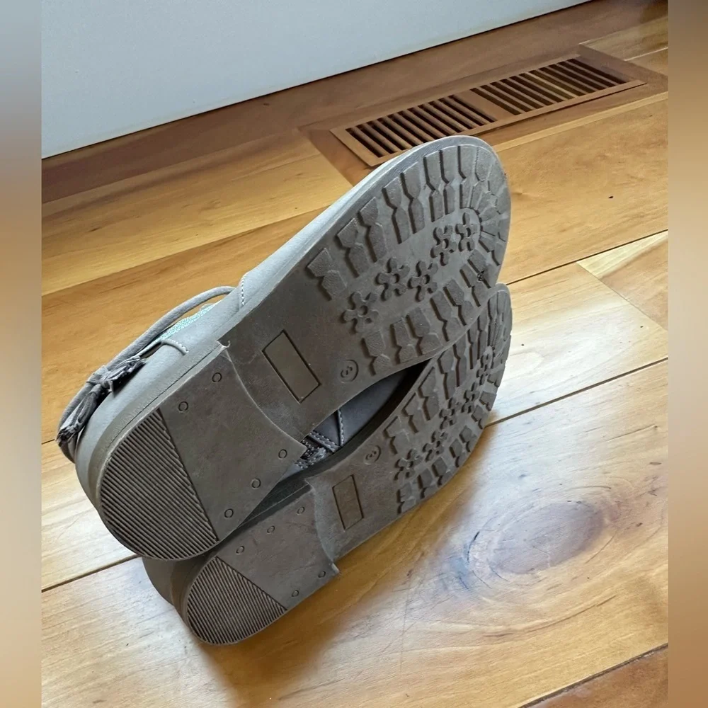 Tucker Tate Gray Kids Boots